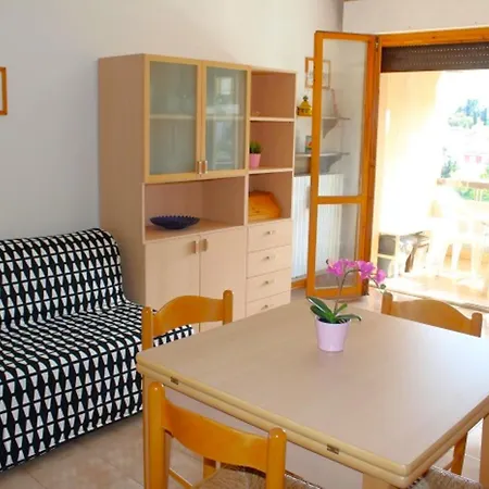 Bilo Franz A Sirolo, Con Garage Daire Sirolo